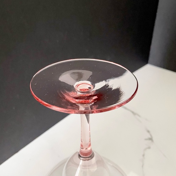 SET of 4 Vintage Pink Glass Margarita Glasses - Picture 3 of 5